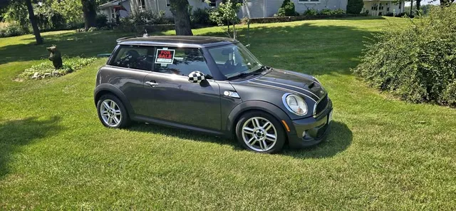 2011 MINI Hardtop 2 Door Cooper S Hatchback 2D
