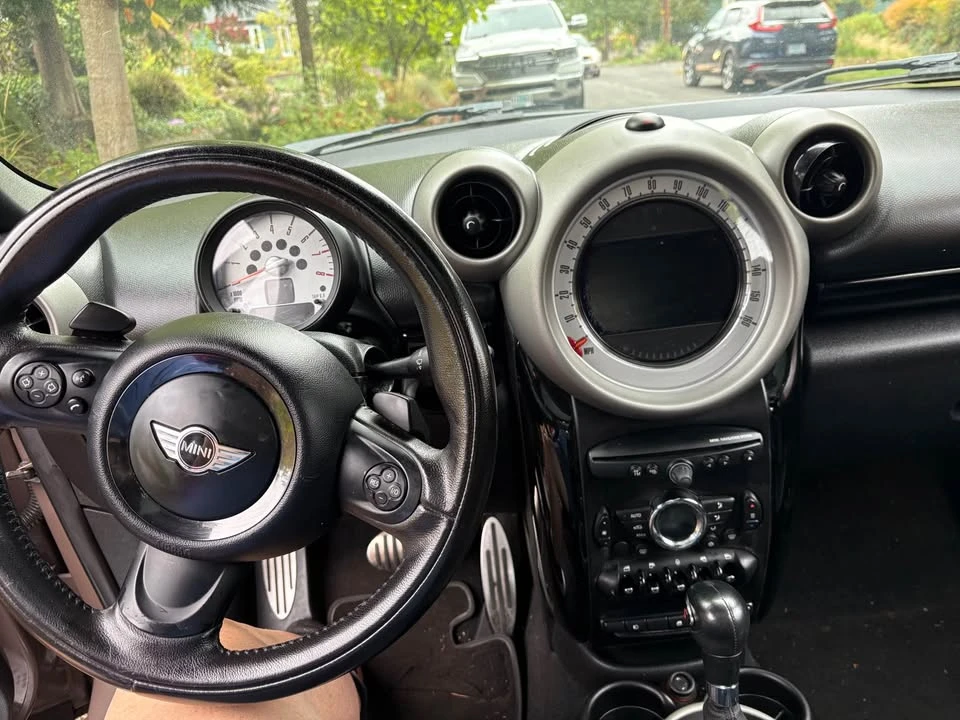 2011 Mini Mini 2nd Gen - Image 5 of 8