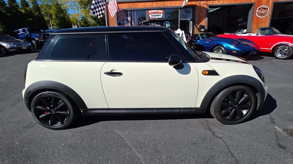 2011 Mini Mini 2nd Gen - Image 7 of 20