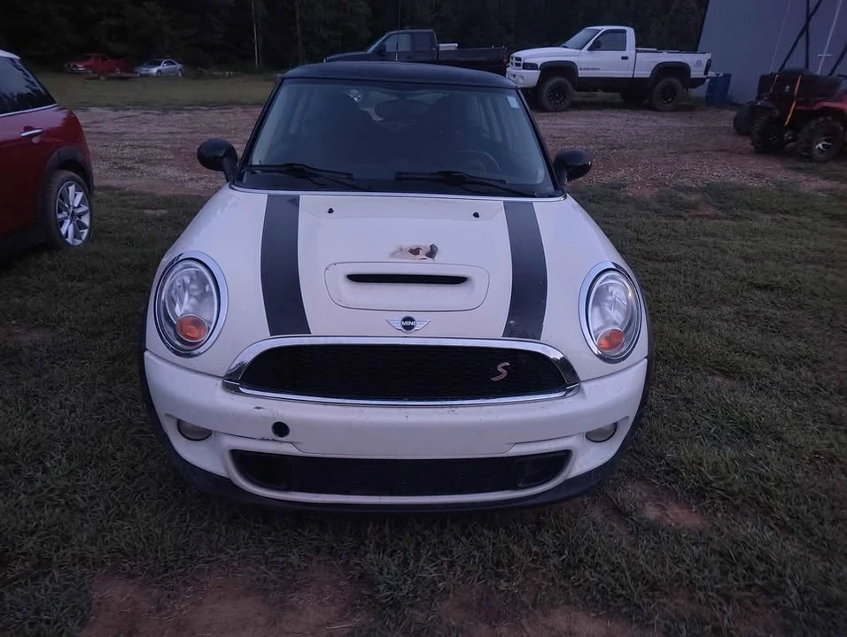 2011 Mini Modern Mini - Image 3 of 6