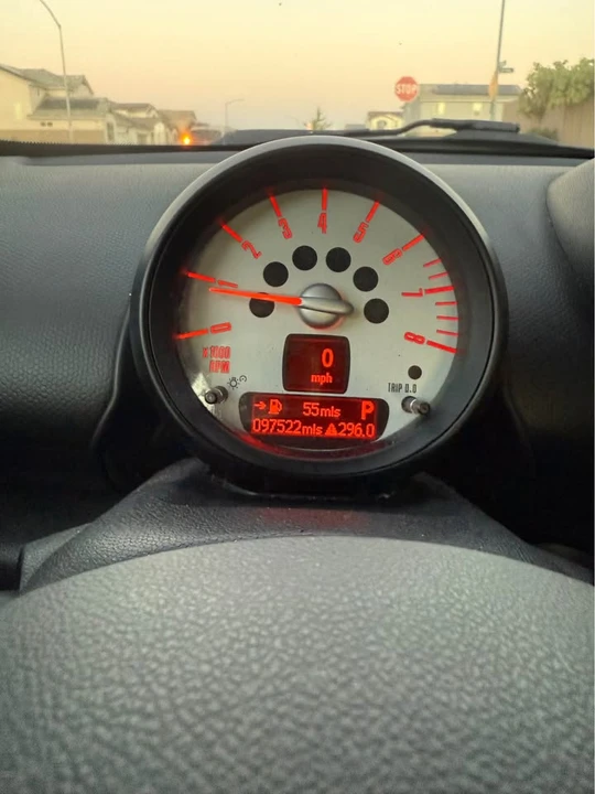 2011 Mini Mini 2nd Gen - Image 17 of 19