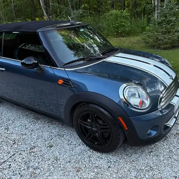 2011 MINI Cooper Convertible