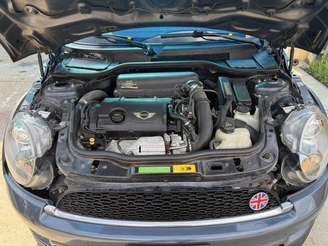 2011 Mini Mini 2nd Gen - Image 7 of 7