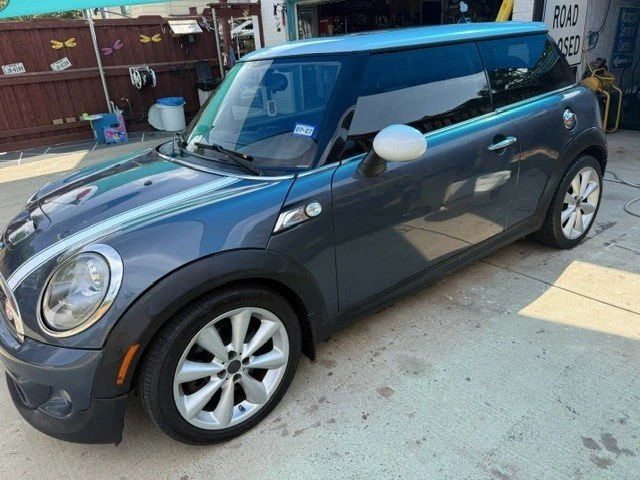 2011 Mini Mini 2nd Gen - Image 2 of 7