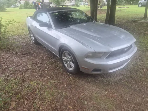 2011 Ford Mustang Convertible
