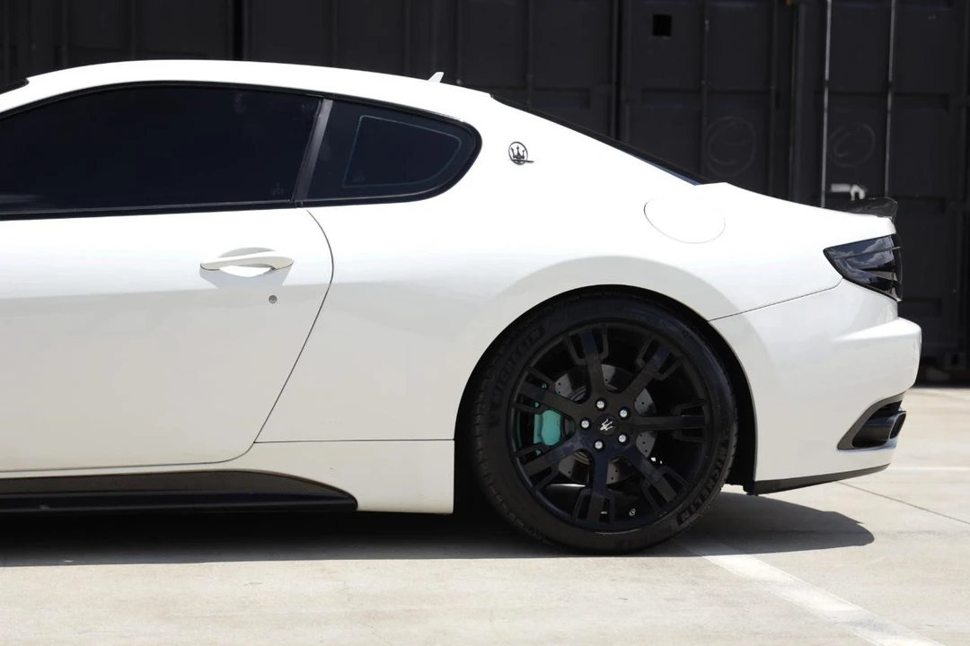 2011 Maserati GranTurismo MC Stradale - Image 19 of 31