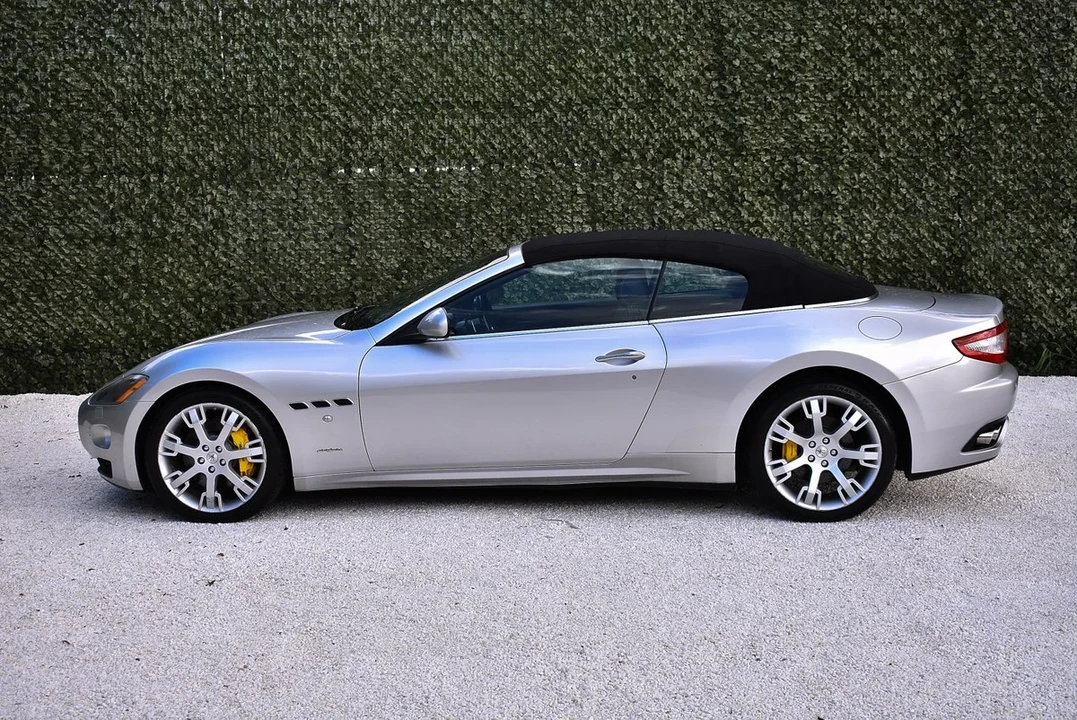 2011 Maserati GranCabrio - Image 22 of 30