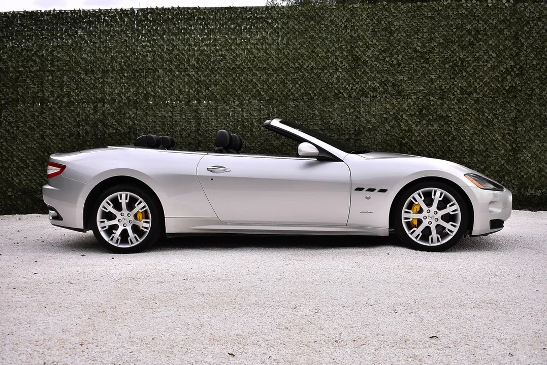 2011 Maserati GranCabrio - Image 8 of 30