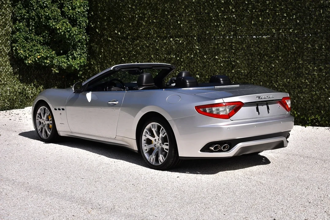 2011 Maserati GranCabrio - Image 13 of 30