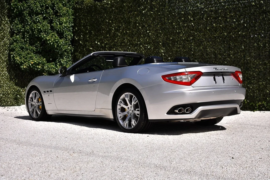 2011 Maserati GranCabrio - Image 14 of 30