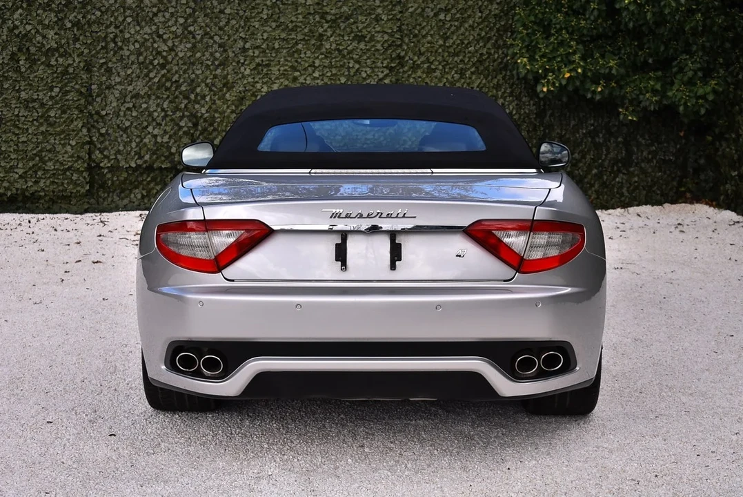2011 Maserati GranCabrio - Image 18 of 30
