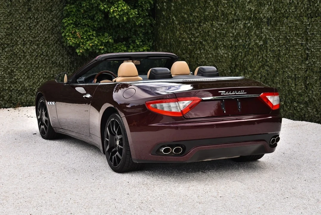 2011 Maserati GranCabrio - Image 9 of 30
