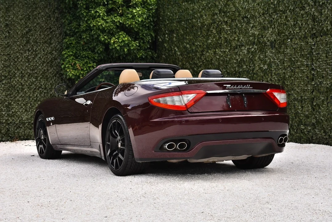 2011 Maserati GranCabrio - Image 10 of 30