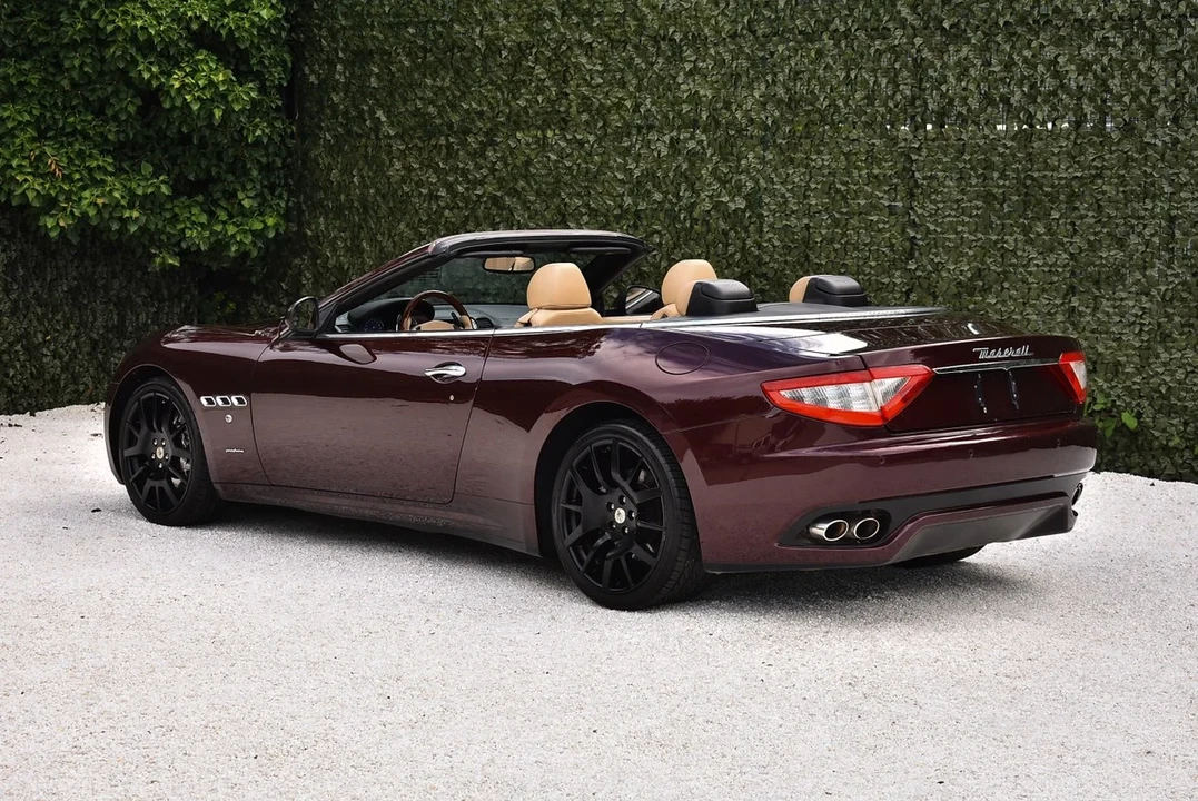 2011 Maserati GranCabrio - Image 11 of 30