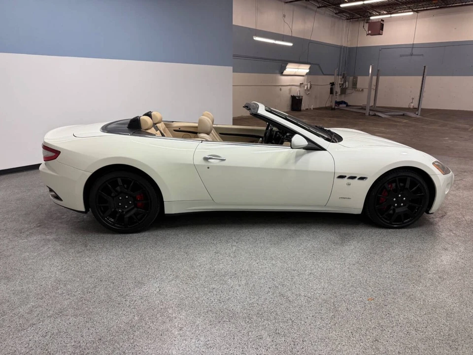 2011 Maserati - Image 8 of 31