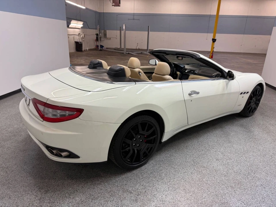 2011 Maserati - Image 7 of 31
