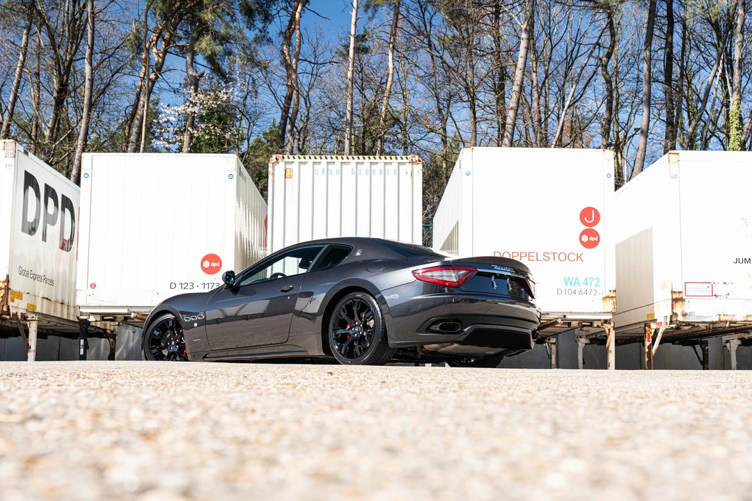 2011 Maserati GranTurismo 1st Gen - Image 14 of 31