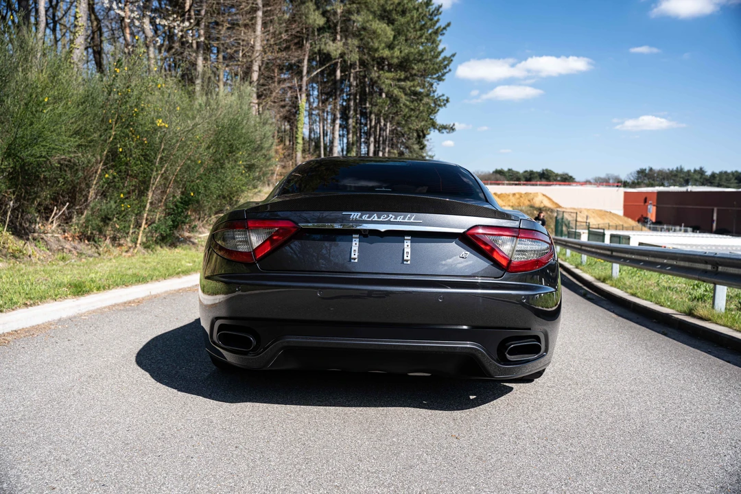 2011 Maserati GranTurismo 1st Gen - Image 13 of 31