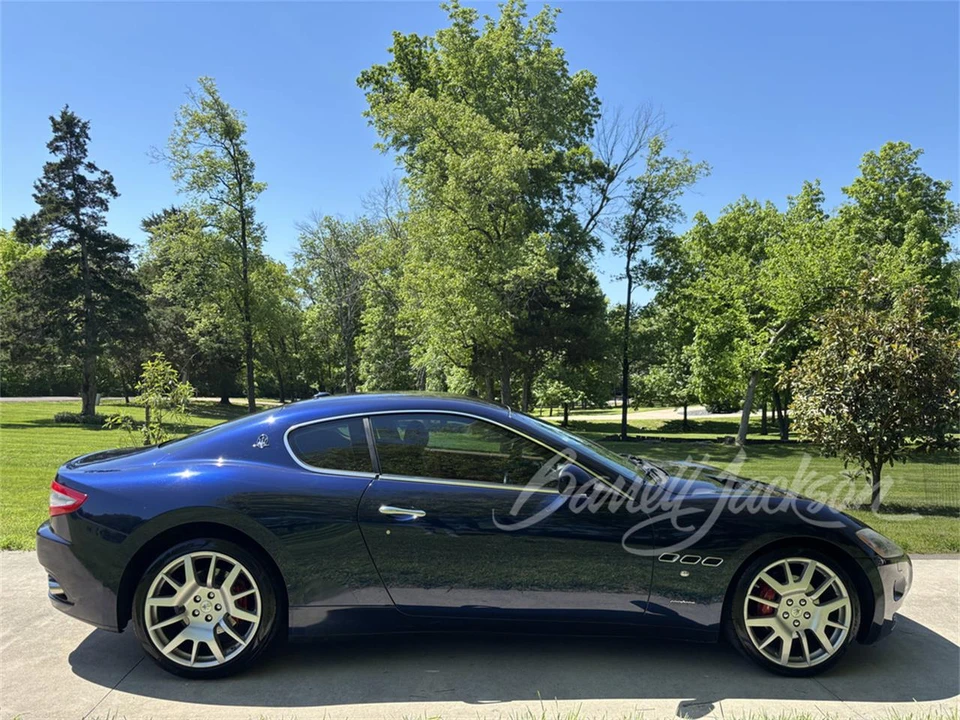 2011 Maserati GranTurismo 1st Gen - Image 2 of 5