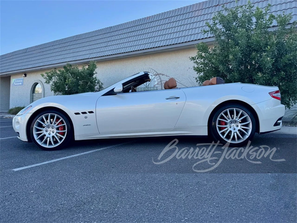 2011 Maserati GranTurismo 1st Gen - Image 2 of 5