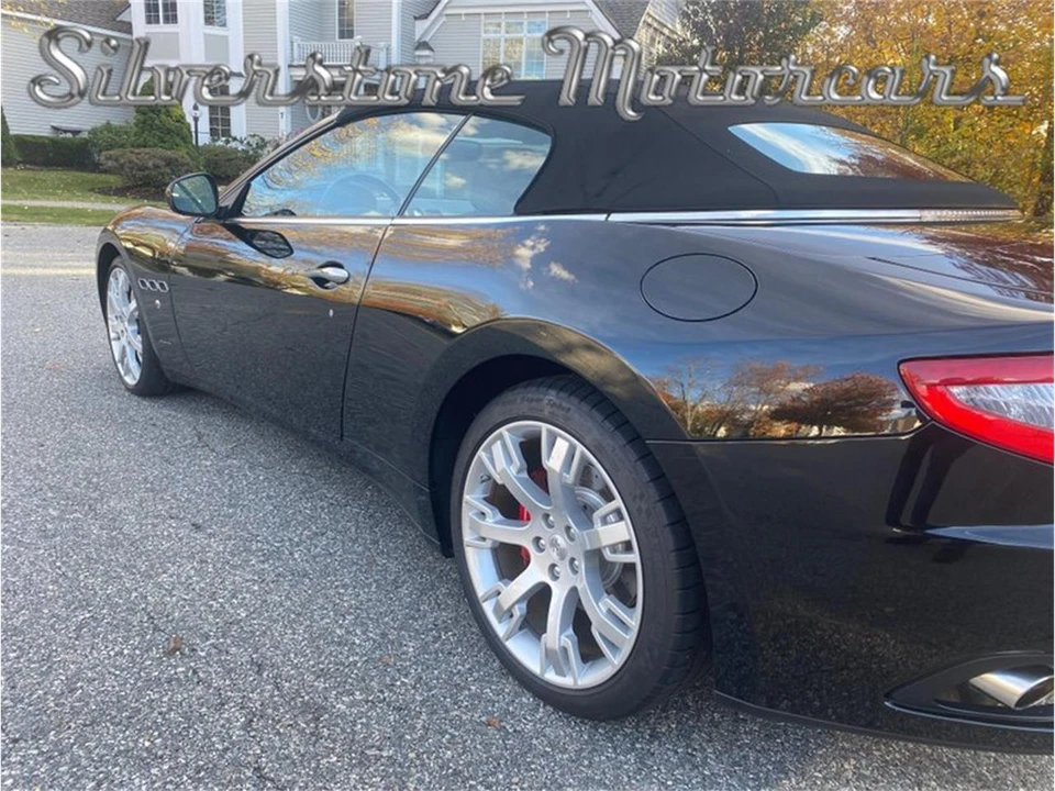 2011 Maserati GranTurismo 1st Gen - Image 19 of 31