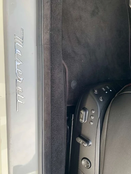 2011 Maserati Quattroporte 5th Gen - Image 18 of 21