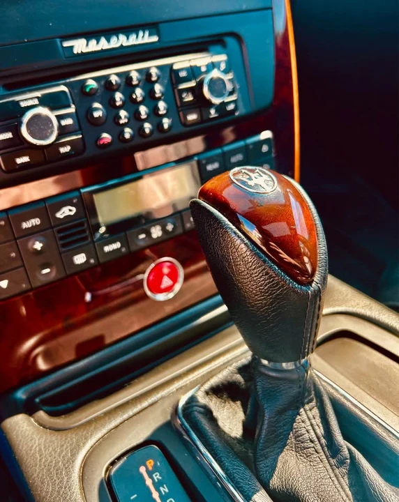 2011 Maserati Quattroporte 5th Gen - Image 15 of 20