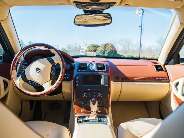 2011 Maserati Quattroporte 5th Gen - Image 5 of 25