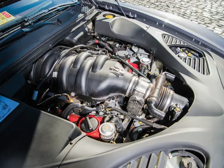 2011 Maserati Quattroporte 5th Gen - Image 13 of 25