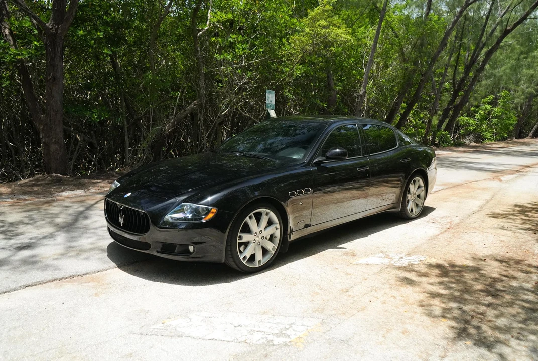 2011 Maserati Quattroporte 5th Gen - Image 7 of 31