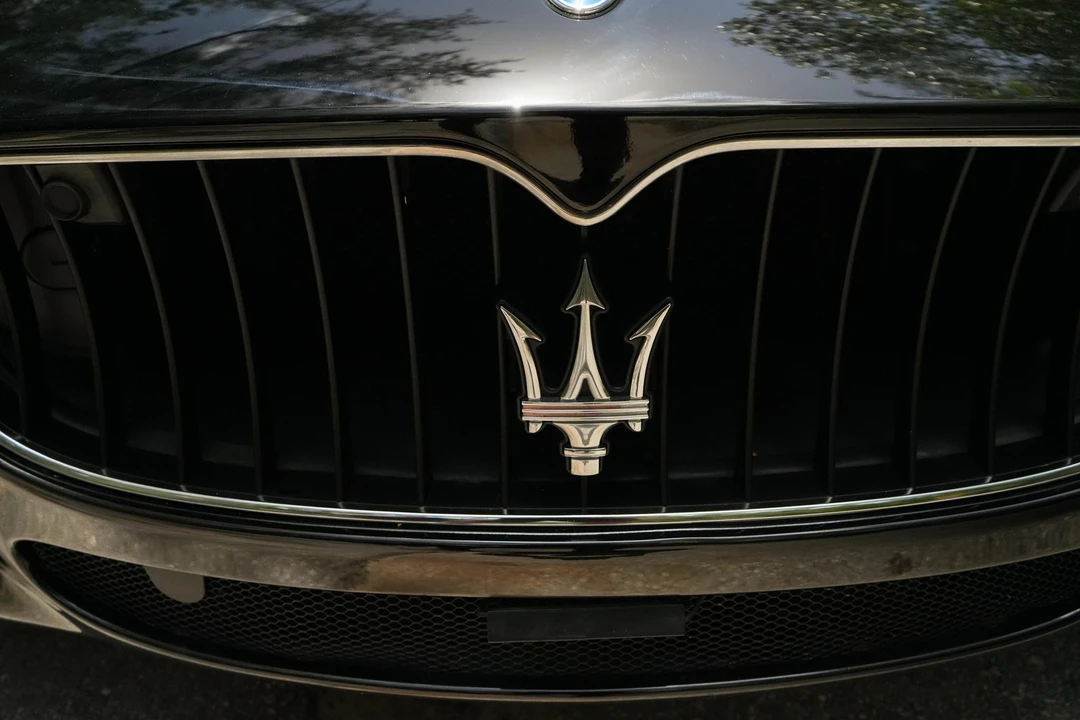 2011 Maserati Quattroporte 5th Gen - Image 24 of 31