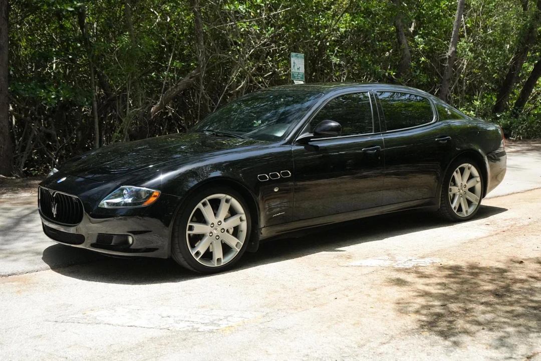 2011 Maserati Quattroporte 5th Gen - Image 8 of 31