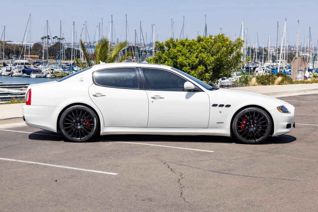 2011 Maserati Quattroporte 5th Gen - Image 7 of 31