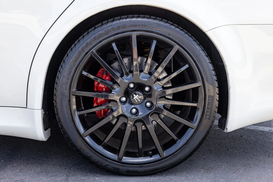 2011 Maserati Quattroporte 5th Gen - Image 27 of 31
