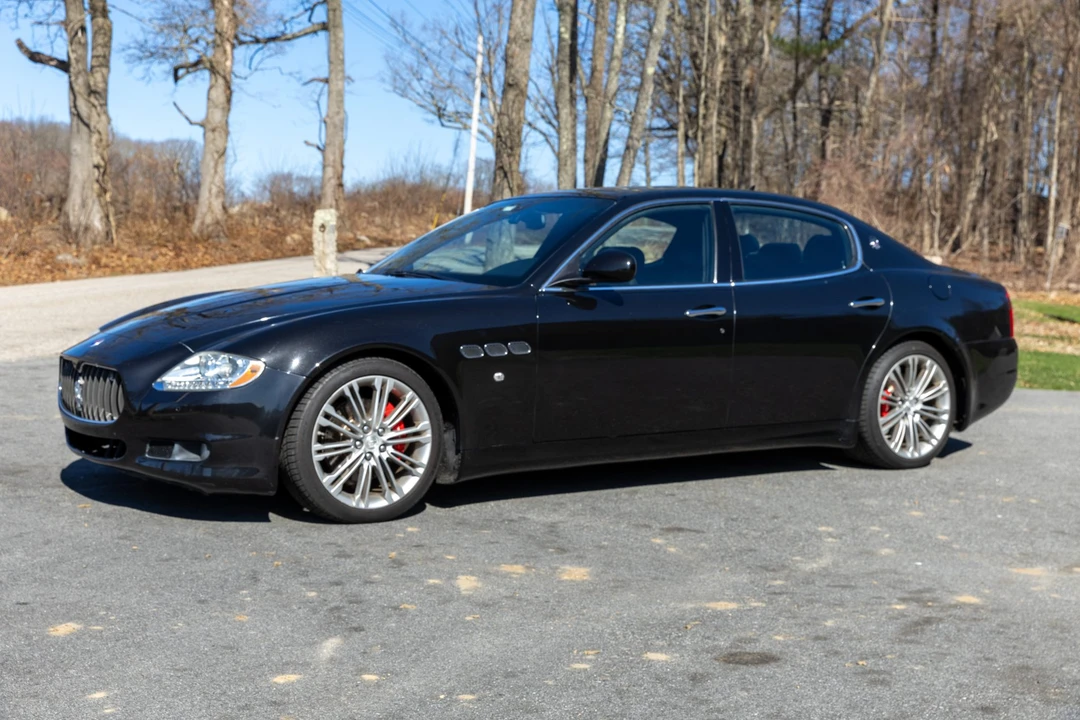 2011 Maserati Quattroporte 5th Gen - Image 2 of 21