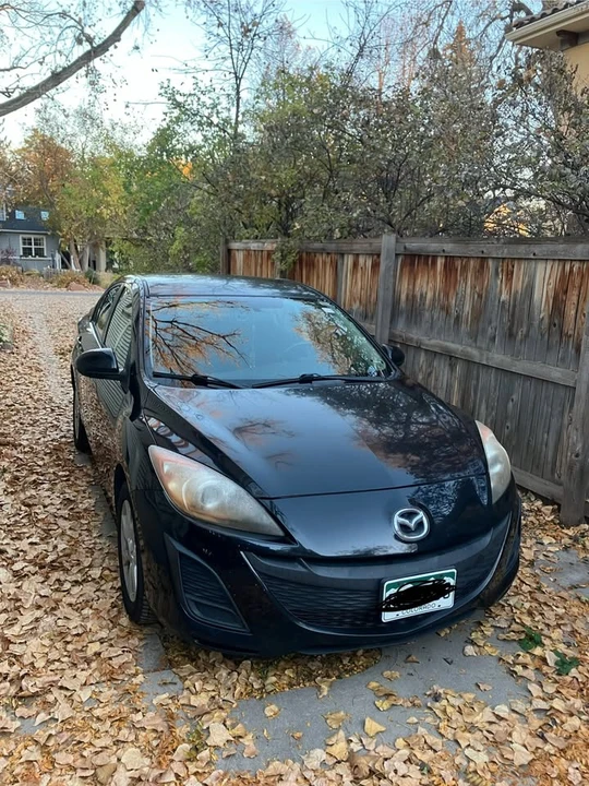 2011 Mazda Mazda 3 2nd Gen - Image 2 of 9