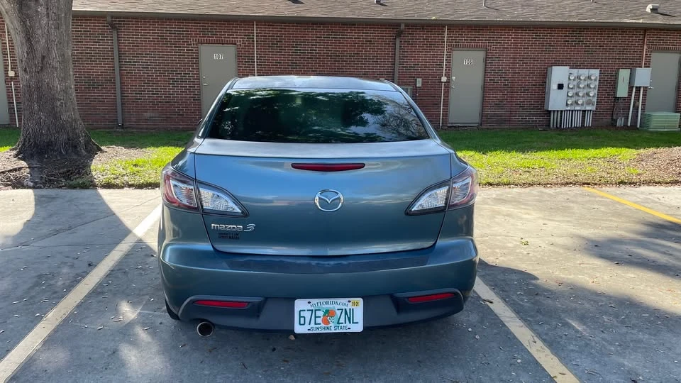 2011 Mazda Mazda 3 2nd Gen - Image 4 of 21