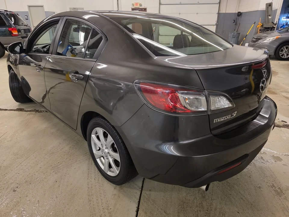 2011 Mazda Mazda 3 2nd Gen - Image 2 of 8