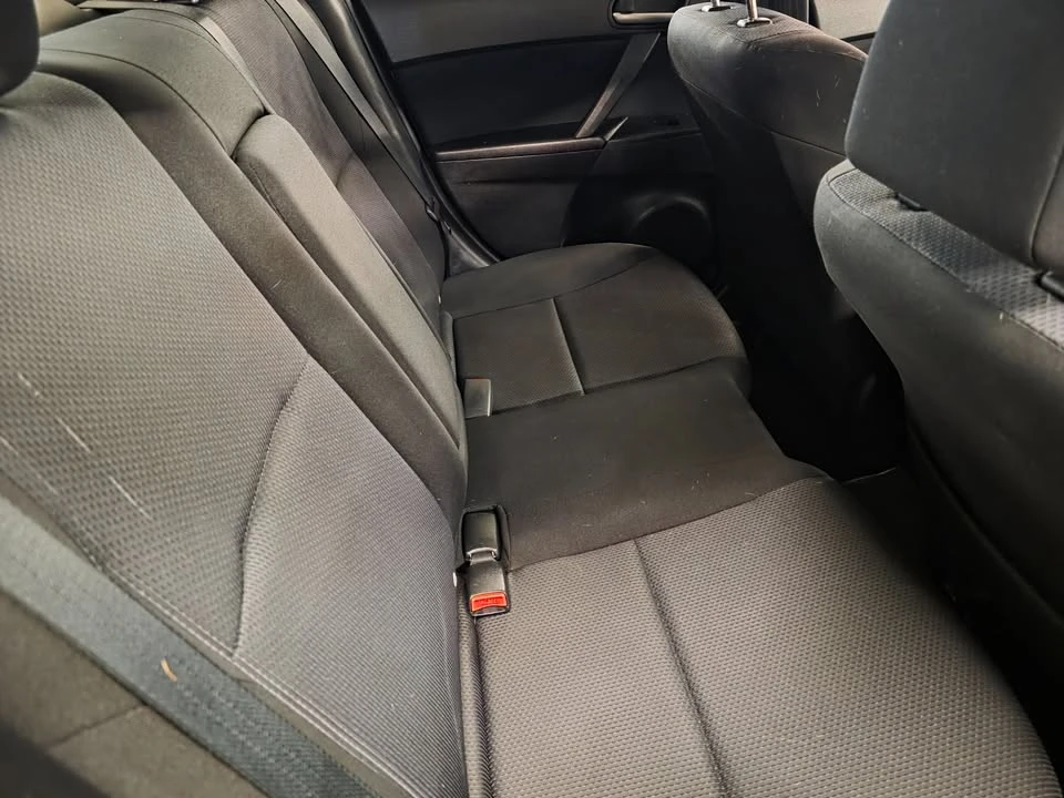 2011 Mazda Mazda 3 2nd Gen - Image 6 of 8