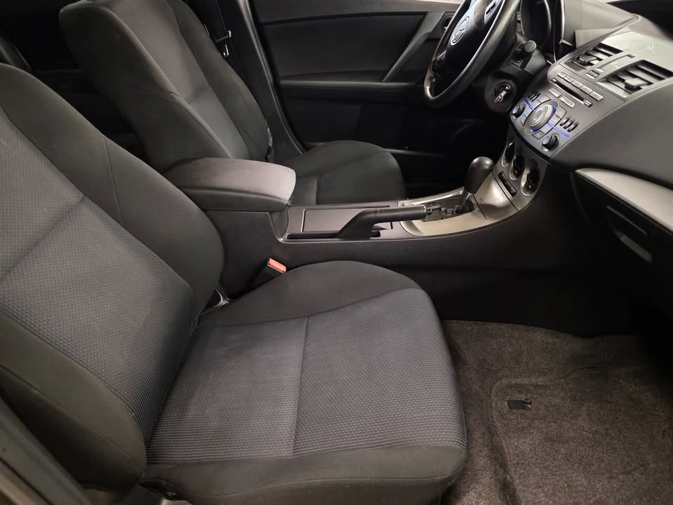 2011 Mazda Mazda 3 2nd Gen - Image 5 of 8