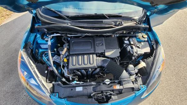 2011 Mazda Mazda 2 2nd Gen - Image 12 of 21