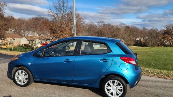 2011 Mazda Mazda 2 2nd Gen - Image 6 of 21