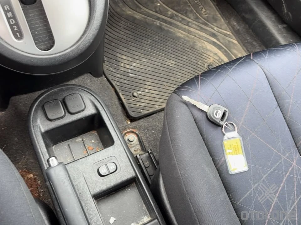 2011 Mazda Mazda 2 2nd Gen - Image 16 of 18