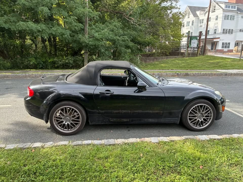 2011 Mazda NC MX-5 Miata - Image 3 of 20
