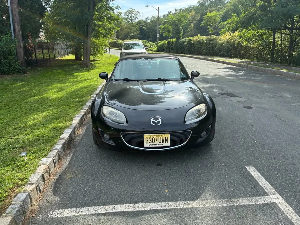 2011 Mazda NC MX-5 Miata - Image 9 of 20