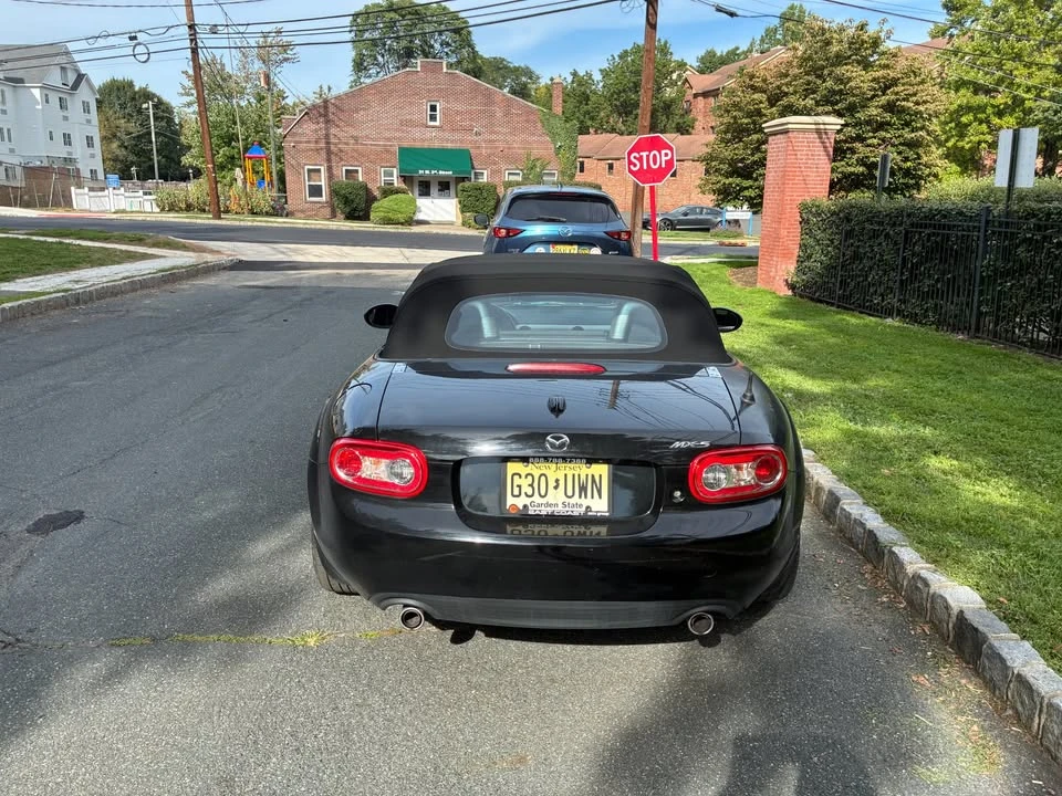 2011 Mazda NC MX-5 Miata - Image 11 of 20