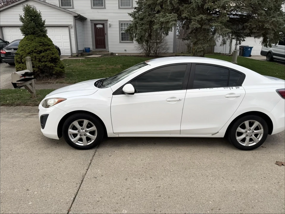 2011 Mazda Mazda 3 2nd Gen - Image 17 of 21