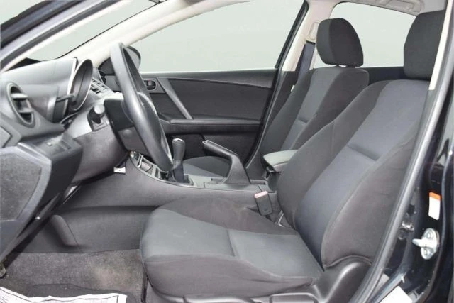 2011 Mazda Mazda 3 2nd Gen - Image 18 of 21