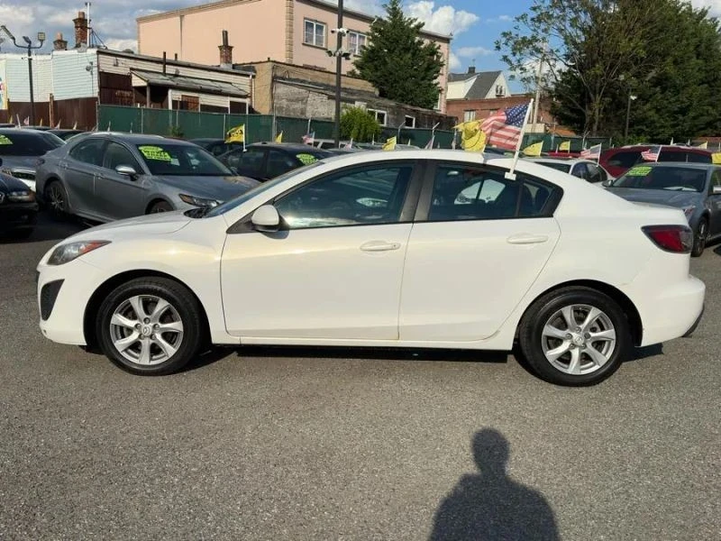 2011 Mazda Mazda 3 2nd Gen - Image 8 of 12