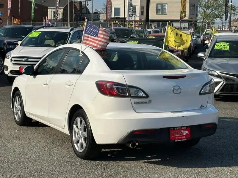 2011 Mazda Mazda 3 2nd Gen - Image 6 of 12